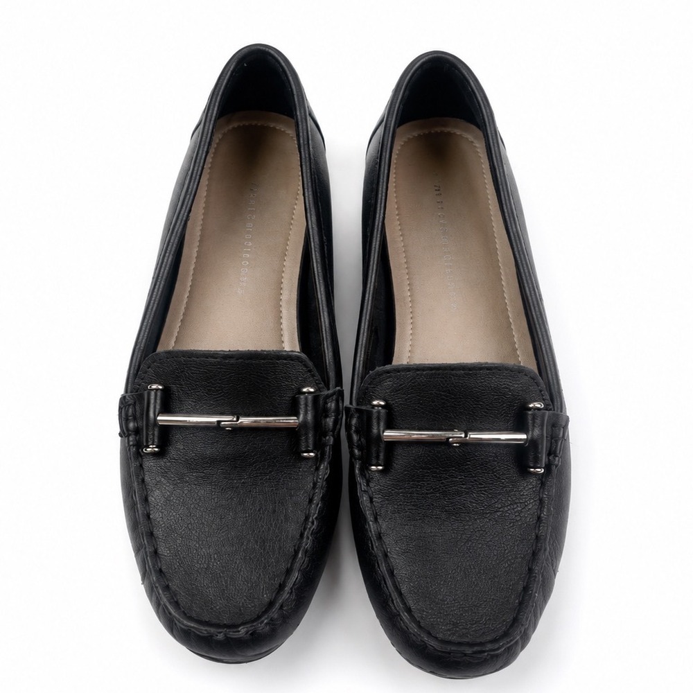 Mercer & Madison Black Leather Loafers Slip On Comfort Flats Women's Size 7.5